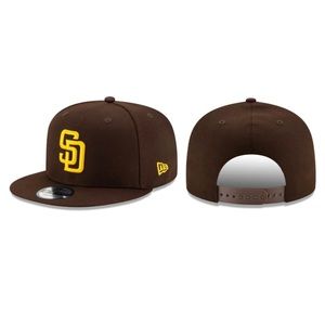 New Era - MLB Baseball Hat - San Diego Padres 9FIFTY Snapback Cap - Brown